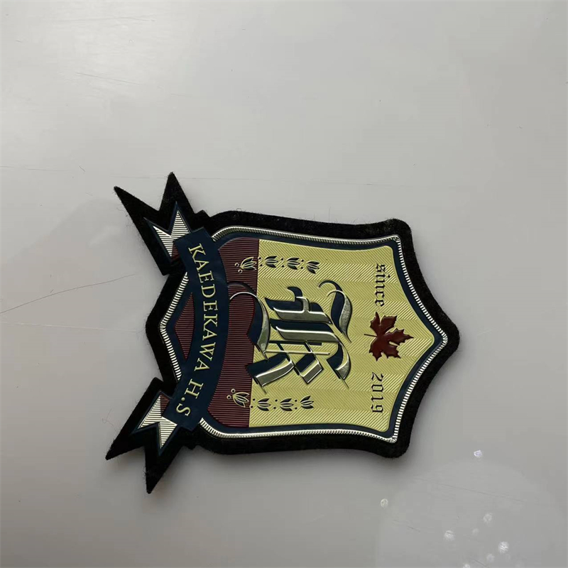 Toppa con logo personalizzato